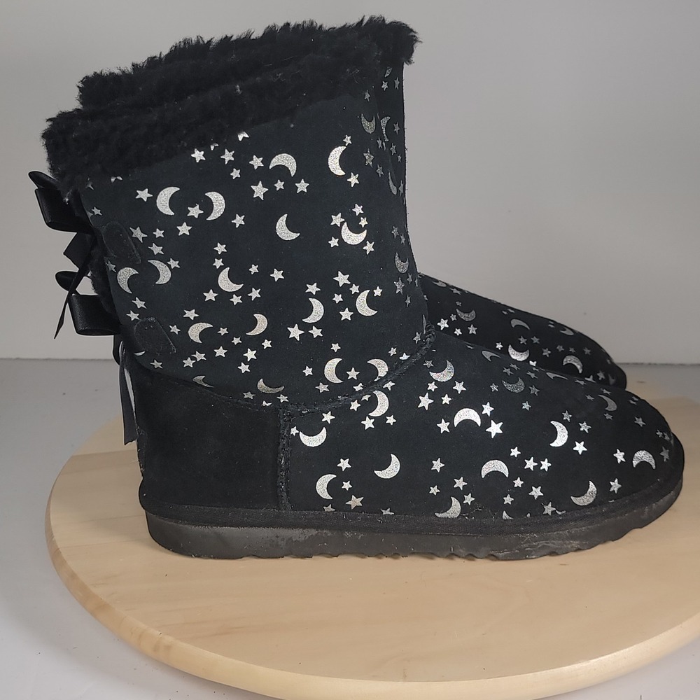 UGG Australia Black Bailey Bow, Moon & Stars Boots  Size  6